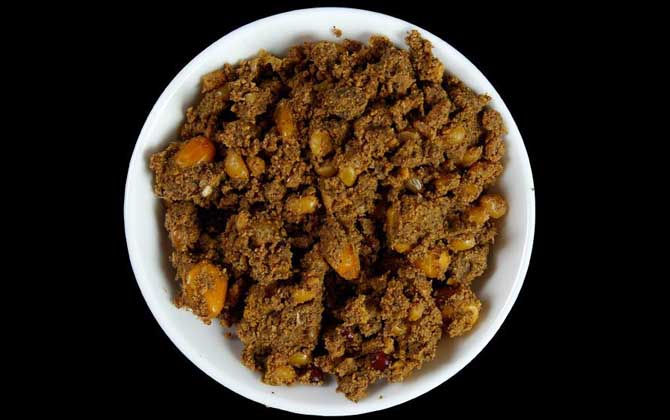 用什么窝料诱鲫鱼最快？-第2张图片
